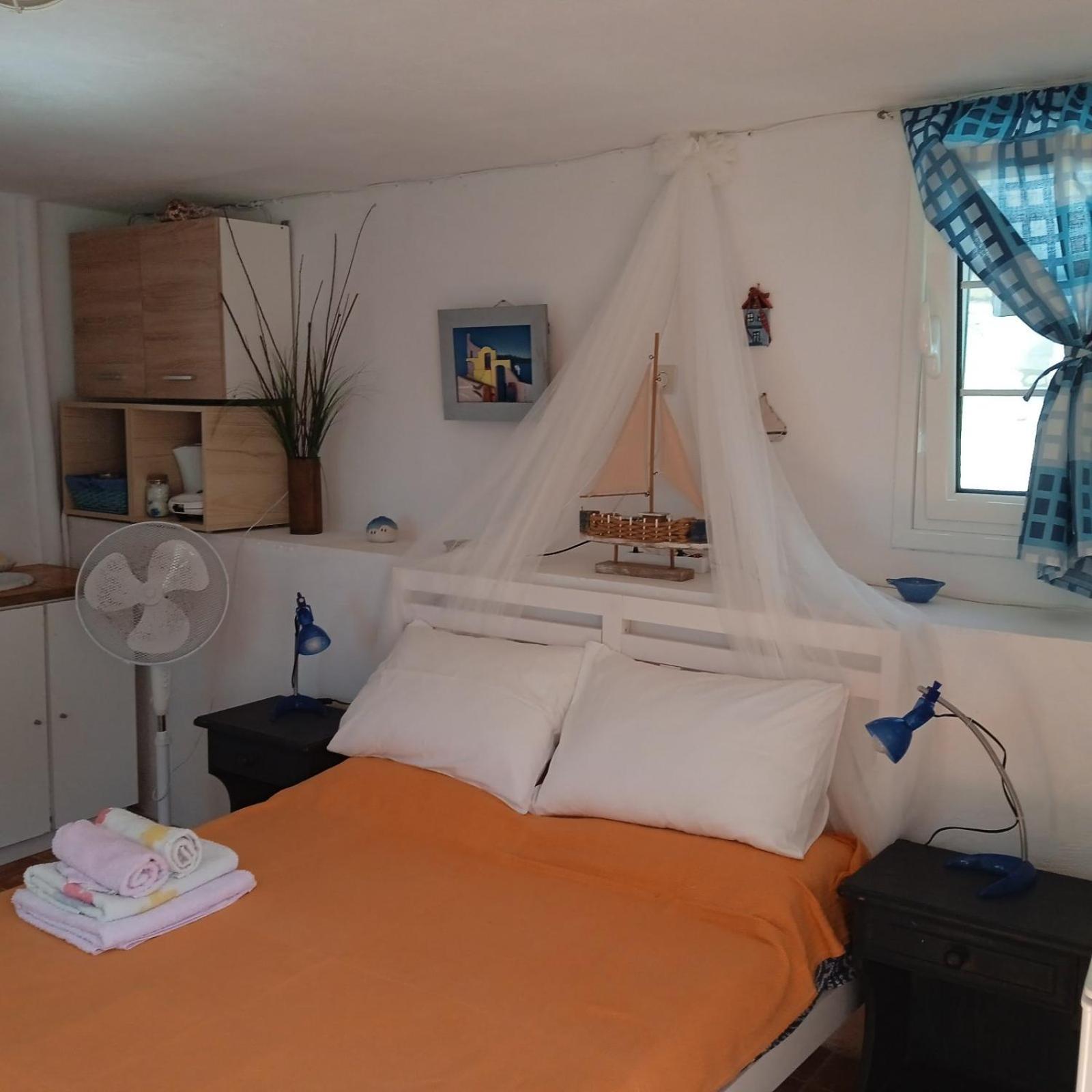 Cosy Studio In Allopronoia Sikinos Alopronia 外观 照片